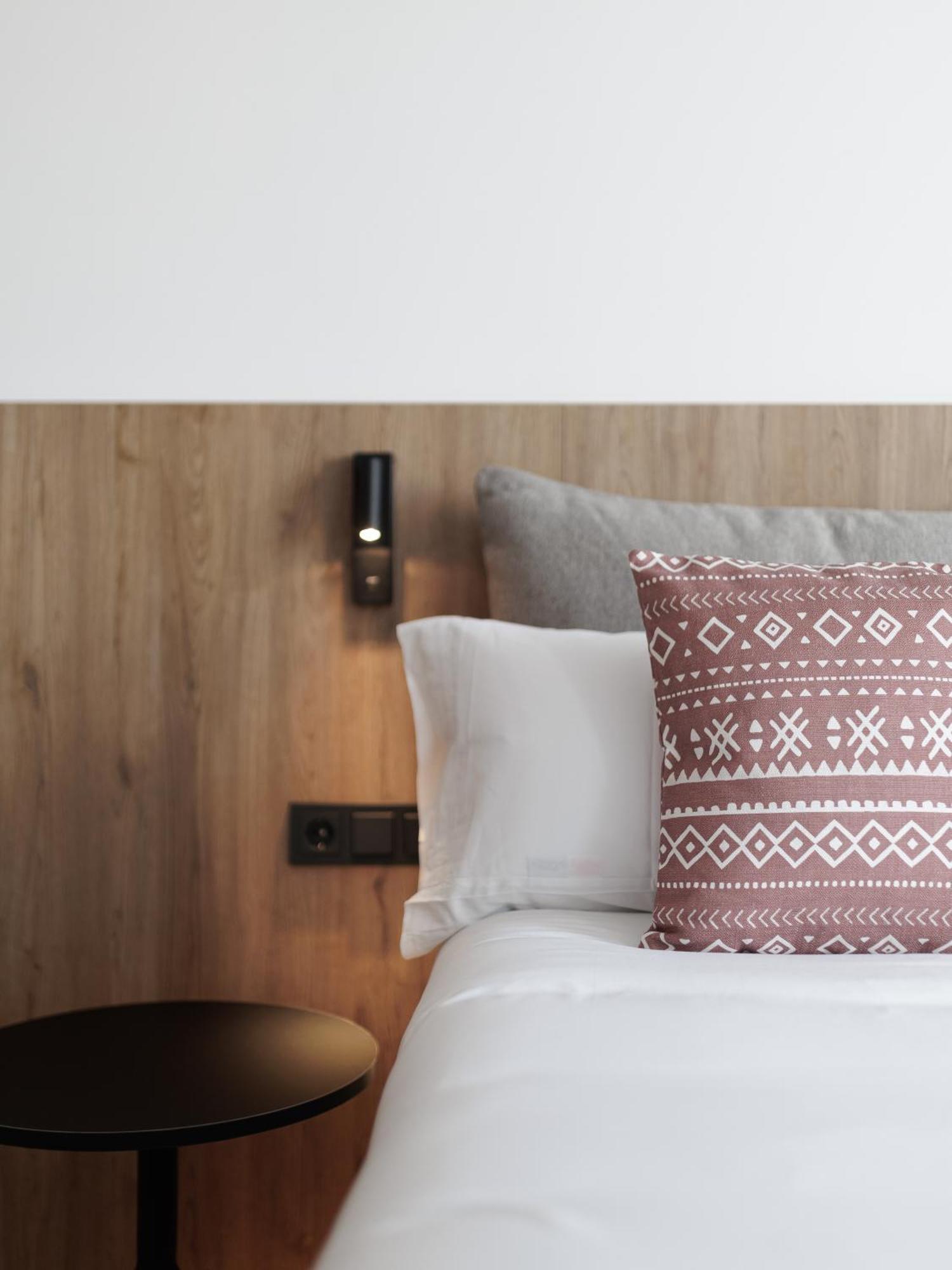 Tembo Barcelona Hotel Sant Adria de Besos Ngoại thất bức ảnh